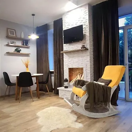 Stylish Apartment In The Historic Center Chernihiv Exterior photo
