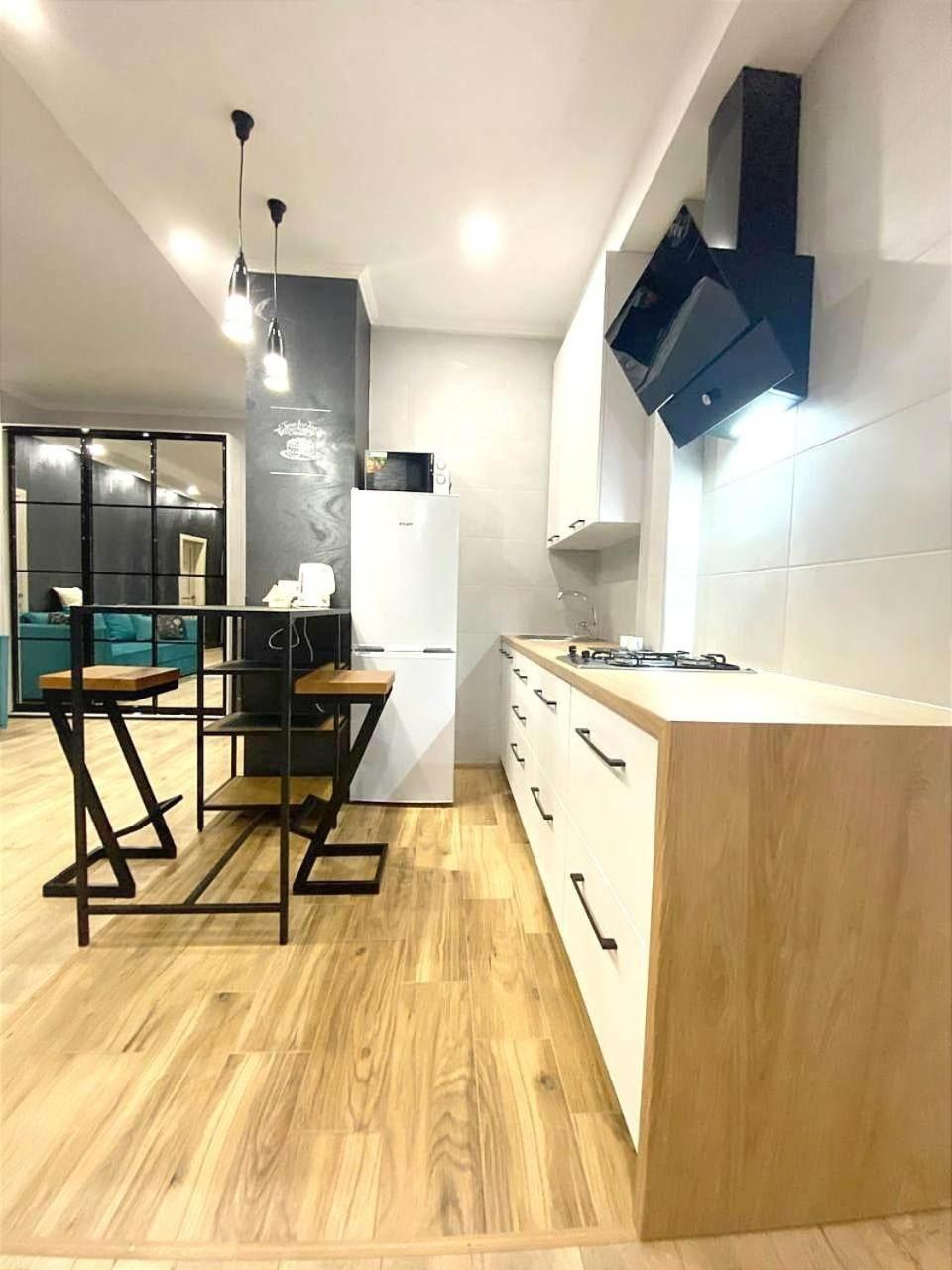 Stylish In The Historic Center Apartment Chernihiv